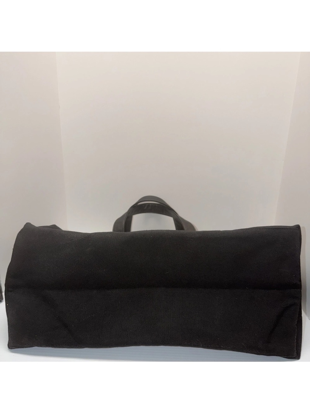 Ralph Lauren Black Duffle Bag w/ Silver Polo Horse Logo Gym/ Travel /Work - Picture 4 of 6